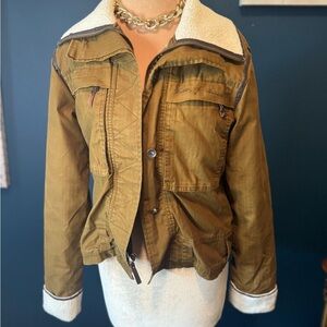 HELLY HANSEN Jacket Women’s Sz S Brown Year Round Insulated & Quilted Lining